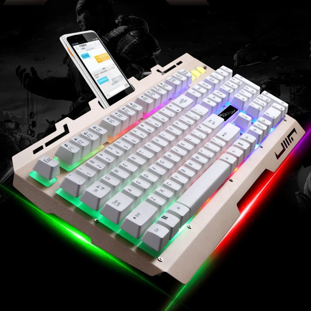 GK70 Mechanical Gaming Keyboard | RGB Backlit | 104 Keys – White